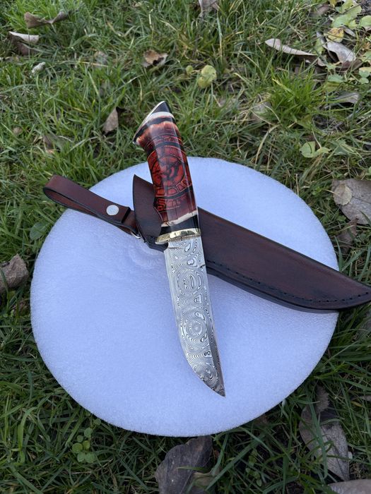 Ловни ножове ръчна изработка от дамаска стомана