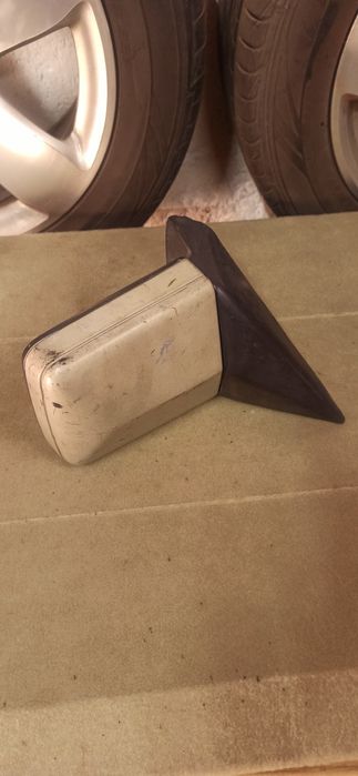 Зеркало на Мерседес