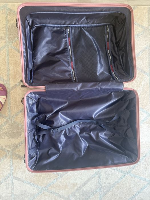 Чемодан очень удобный и качественный