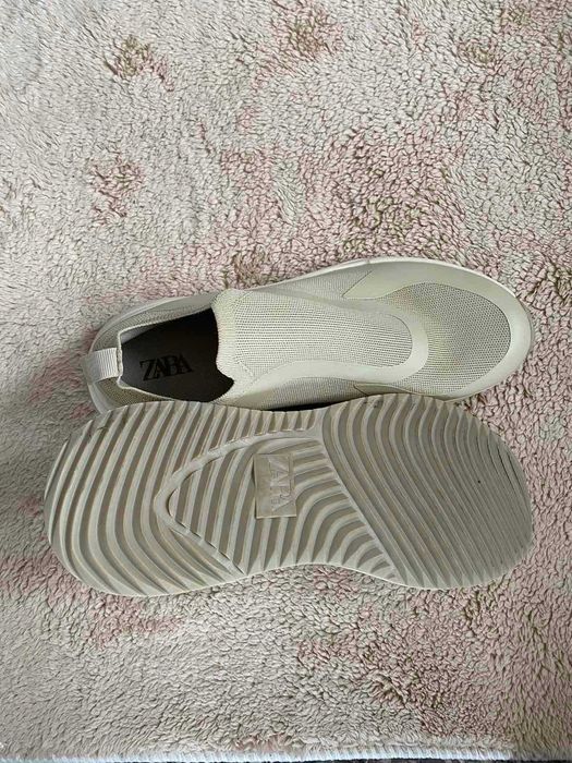 Mъжки oбувки ZARA