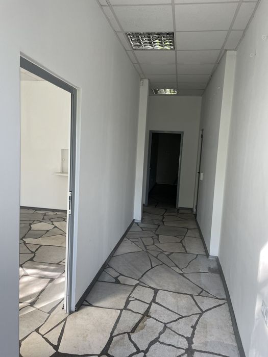 Дава се под наем Магазин в София, Гео Милев - 74 кв.м за 750 € - Снимка #3