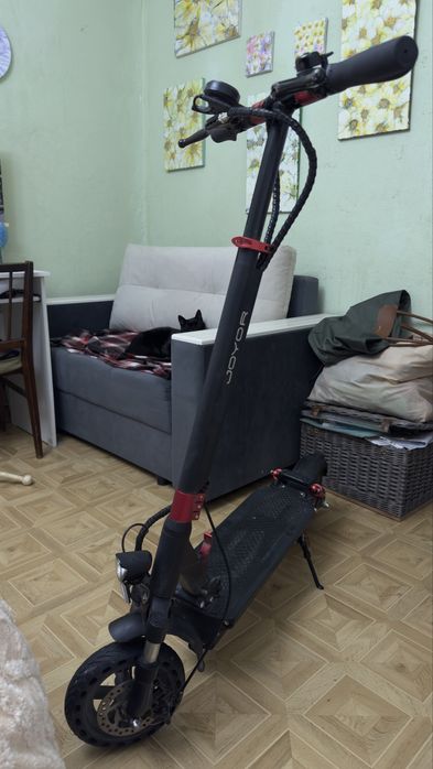Электросамокат Joyor G1