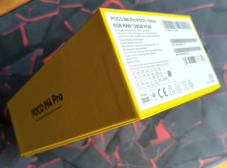 Продам смартфон POCO M4 Pro