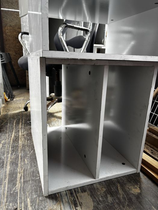 Продажа полок срочно