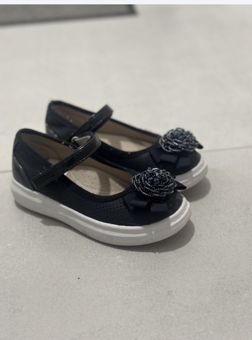 Школьные туфли на девочку, в хорошем состоянии