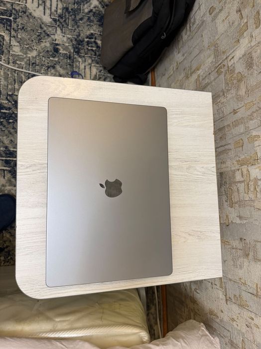Macbook pro m2pro 16”