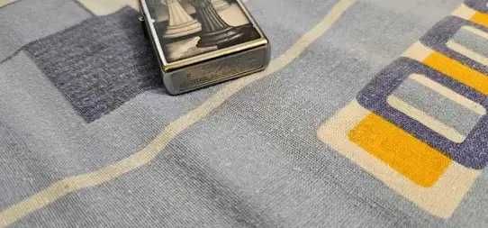 bricheta zippo originala thema sah sau simpla