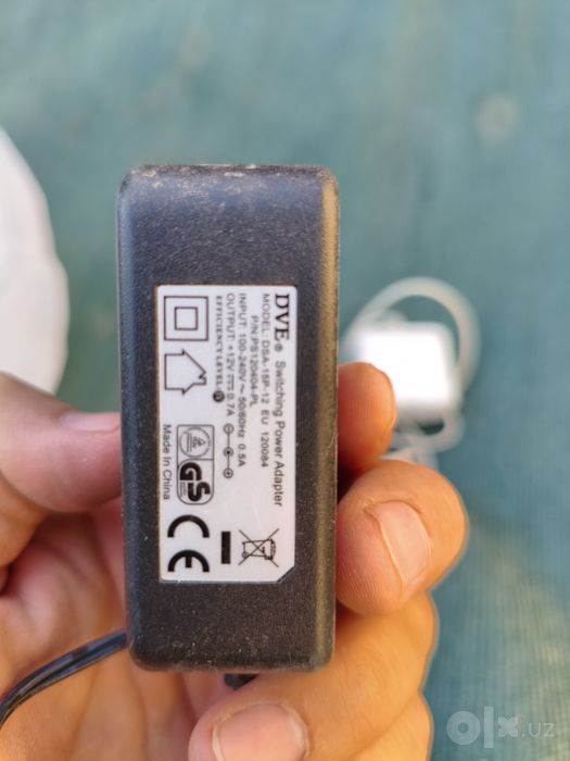 Блок питания 12V 0.7A DVE (для роутера, приставки, камер) б/у