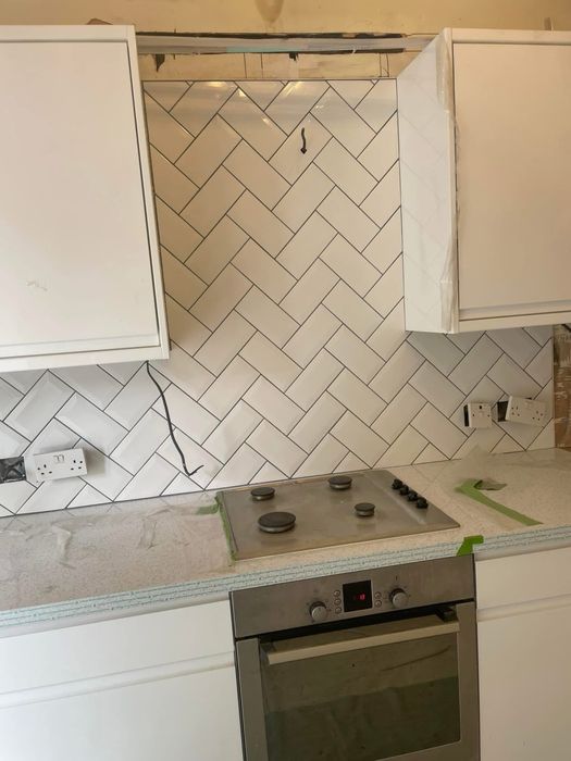 Faianțar Cu Experiență Internațională