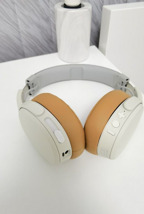 Безжични слушалки с микрофон Skullcandy - Crusher Wireless Gray/Tan