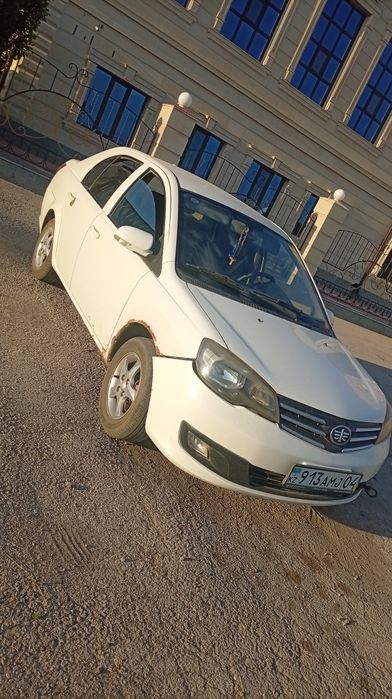 Продам автомобиль Faw V5