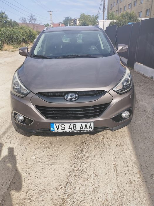 Vând Hyundai i x 35