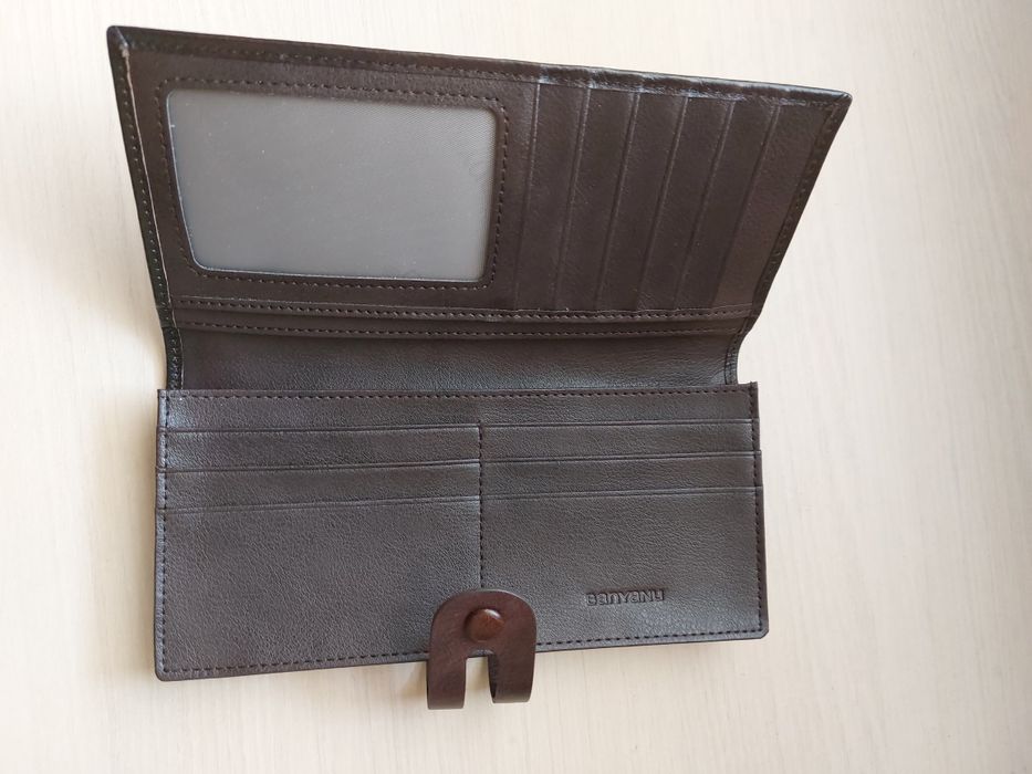 Vand gentuta si portofel piele ecologica