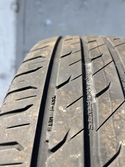 2 бр. летни гуми 205/55/16 Semperit DOT 0421 5 mm