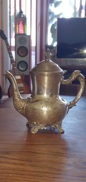 Антикварен посребрен чайник E.S.P.N.A1 Sheffield Англия отличен