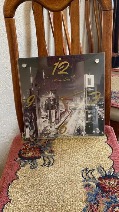 Часы настенные красивые