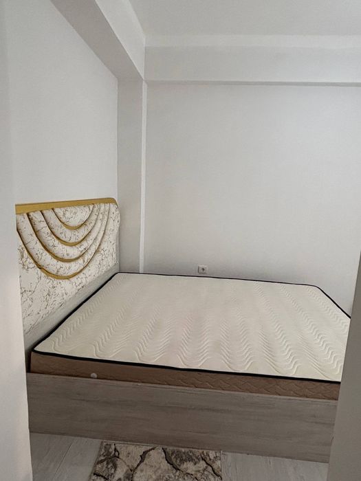 Spalni kravat sotiladi