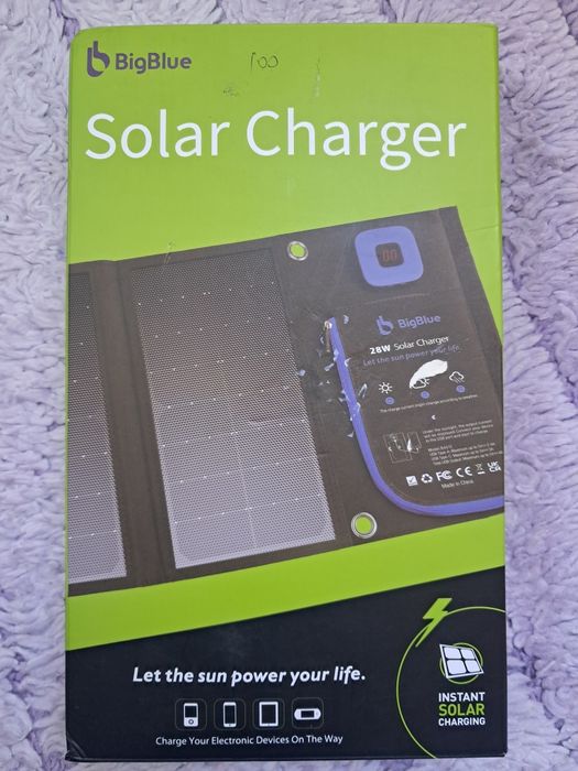 Încărcător solar portabil BigBlue 28W cu Ampermetru / Solar Charger NOU