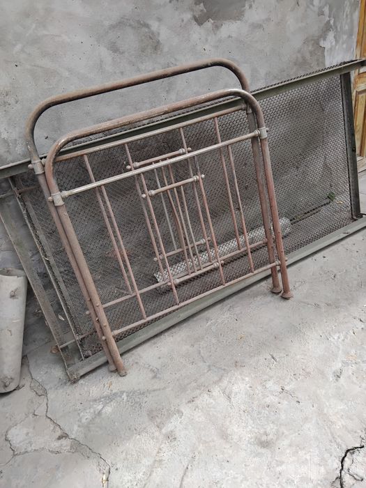 Кровать металическая 90 см