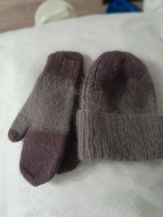 Продам Шапки разные