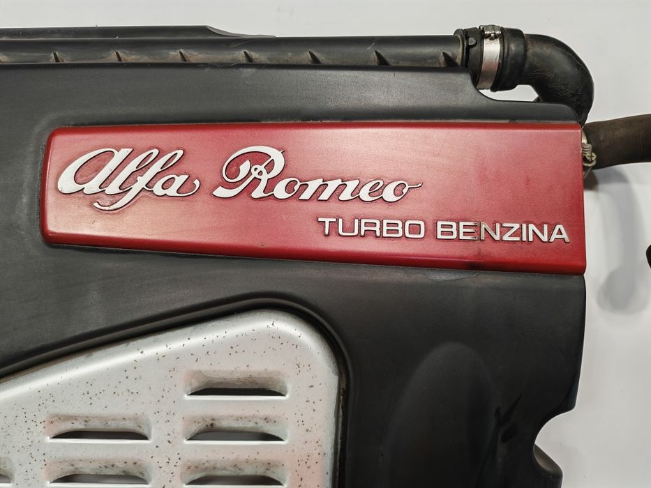 Капак за двигател от Alfa Romeo Mito