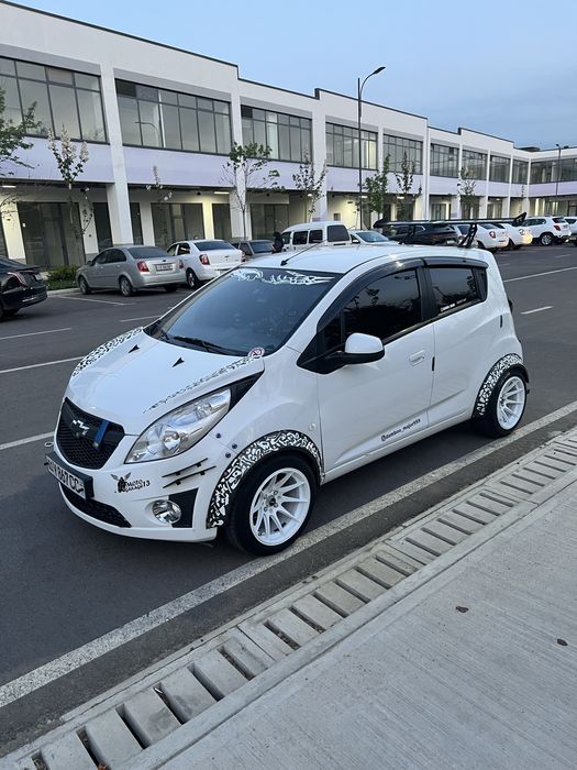 Продам спарк 2012