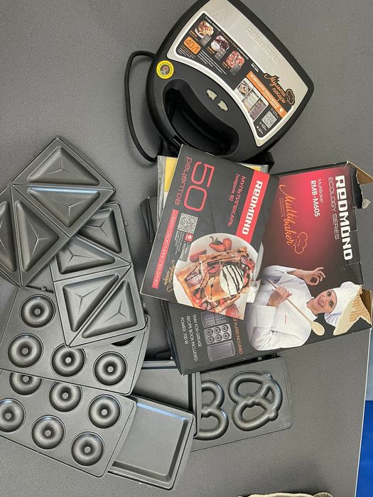 Продаётся мультипекарь редмонд