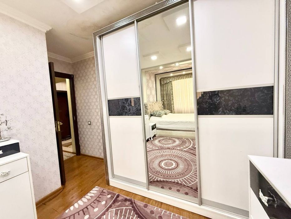 Продается 4 комнатная квартира на Ц-2