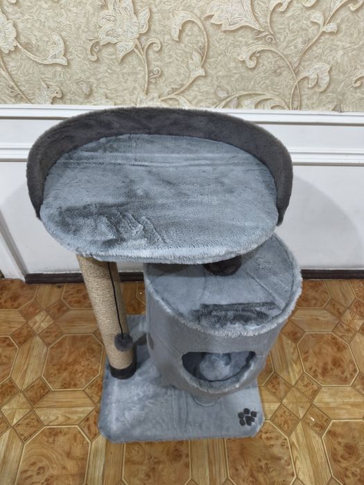 Дом для кошки. Когтеточка для кошек. Зоодомики