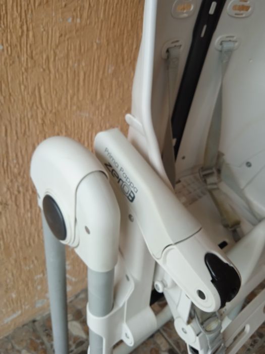 Продам детский стульчик Peg-Perego