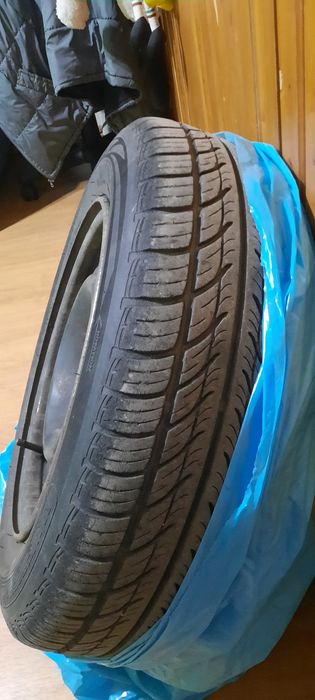 Продавам гуми RIKEN 185/65/15