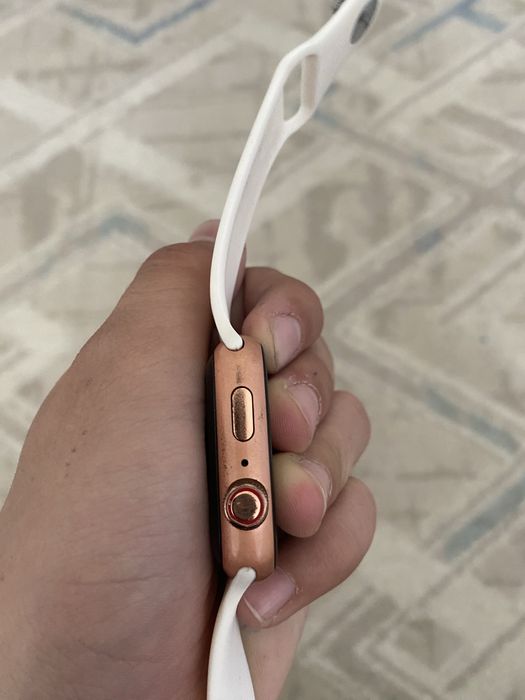 Продам Часы похожие на Apple Watch