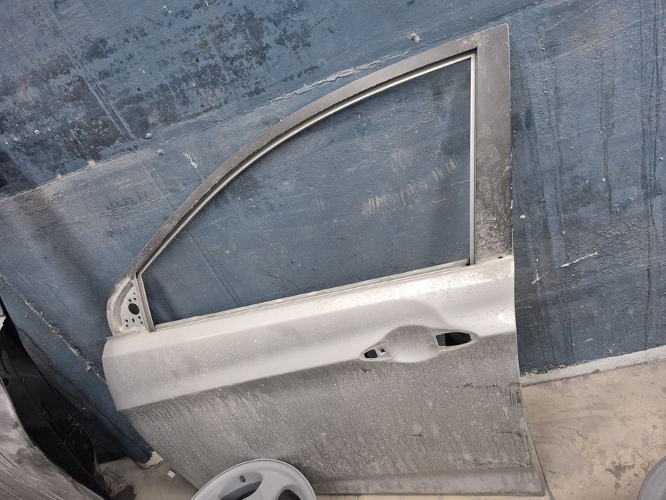 Hyundai дверь левый передний