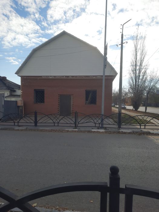Продам здание по ул Дзержинского