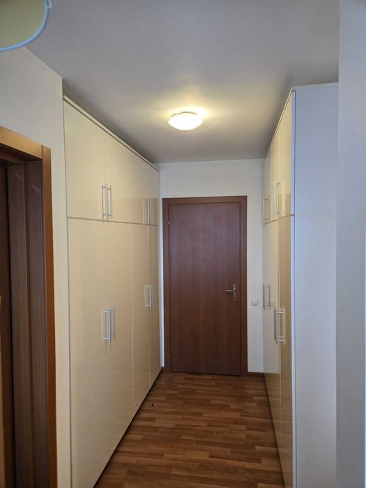 Apartament 3 camere modificat din 4 Piata Delfinului