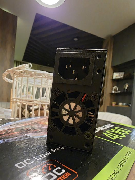 Компактно захранване FLEX ATX-600W – 600 W Power Supply