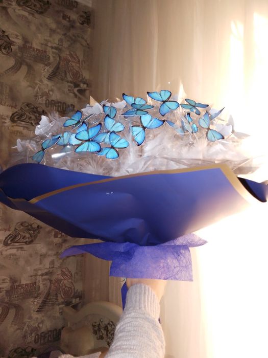 Букет из 101 бабочек