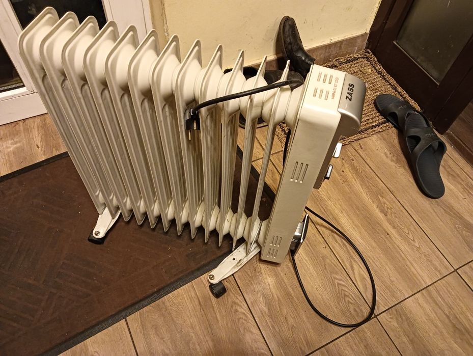 Calorifer electric pe ulei Zass 3 viteze 12 elementi pt camera mare