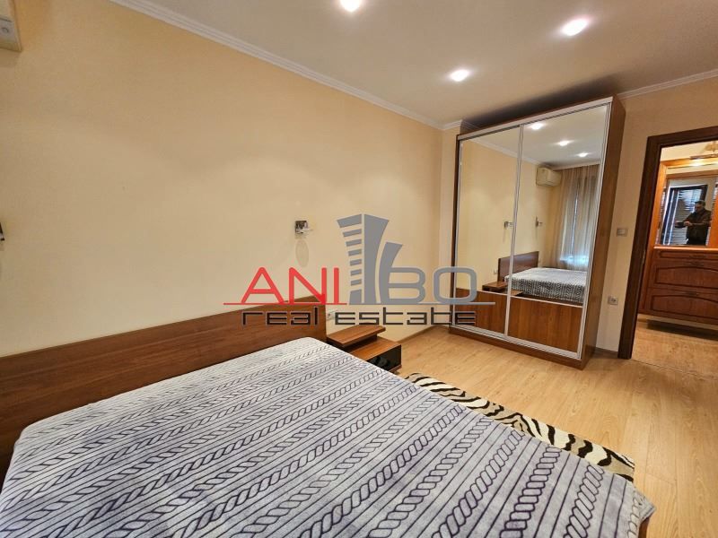 Продава се Тристаен апартамент в к.к. Златни пясъци - 119 кв.м за 1673 €/кв.м - Снимка #4