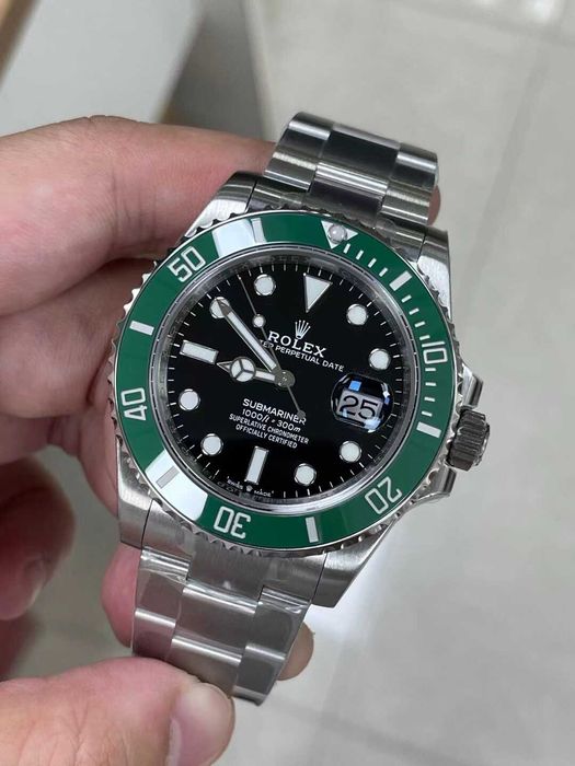 rolex submariner starbucks