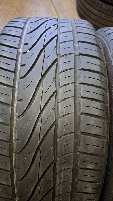 2бр летни гуми 255 40 18 Paxaro
