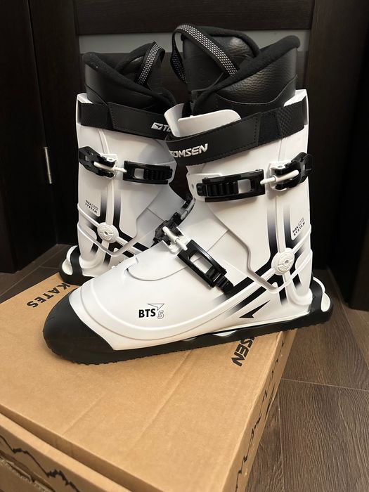 schiuri model 2023 - Snowskates -Tomsen