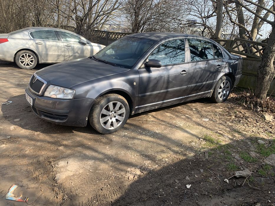 Vand skoda superb 1