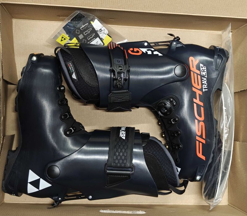 Fischer Travers GR S, 26.5, UK 41 1/3, ски туринг обувки, мъжки