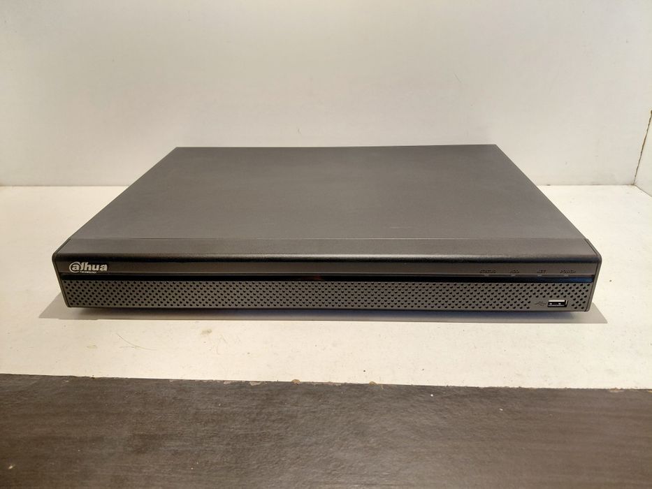 DVR / XVR 16 canale 4K + 8 canale IP max 8MP, Permite 2xHDD, Audio - Dahua XVR5216AN-4KL - VANDUT