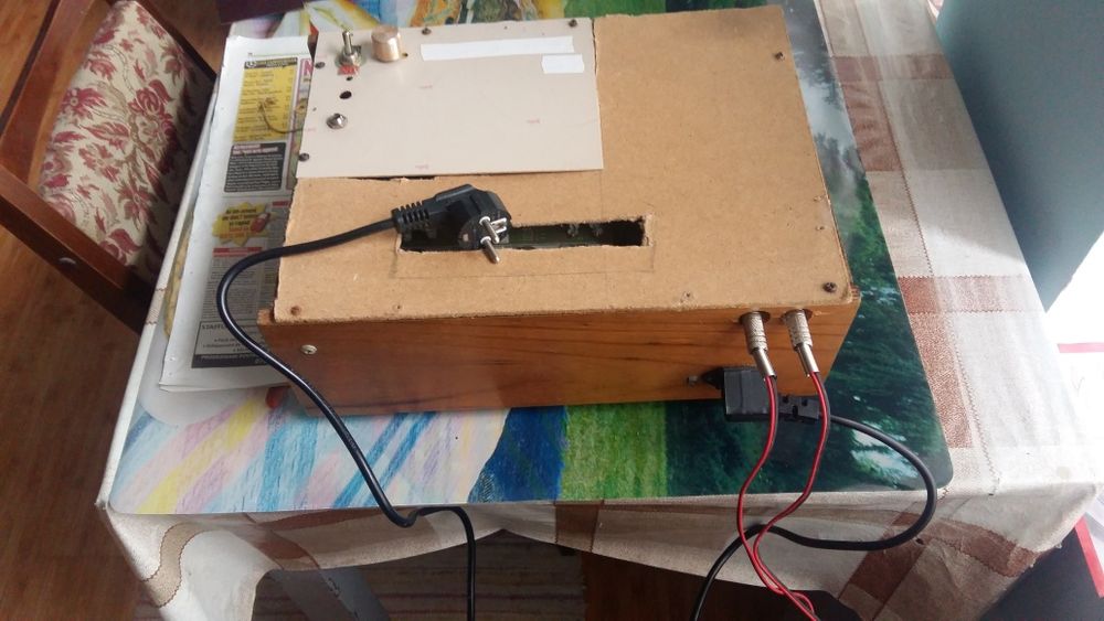 Amplificator audio 2x200w