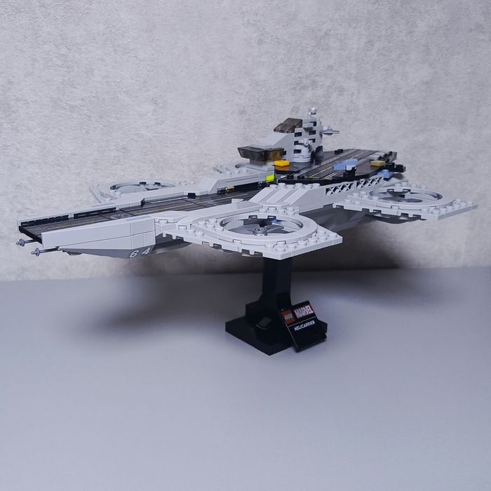 LEGO Marvel 76295 Геликарриер Мстителей