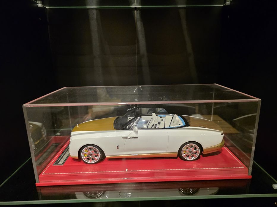 1/18 Rolls Royce Boat Tail