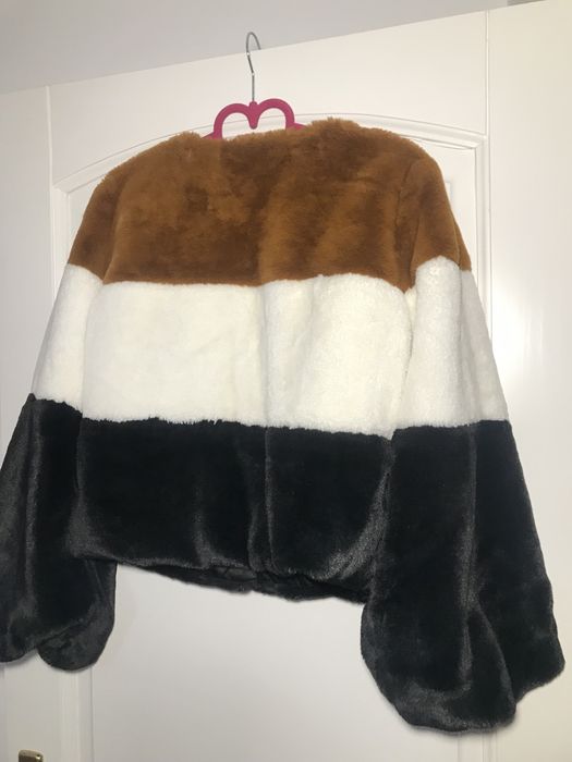 Jacheta blana artificiala Forever 21