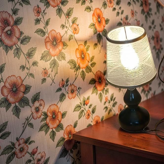 Lampă modernă h=30 cm